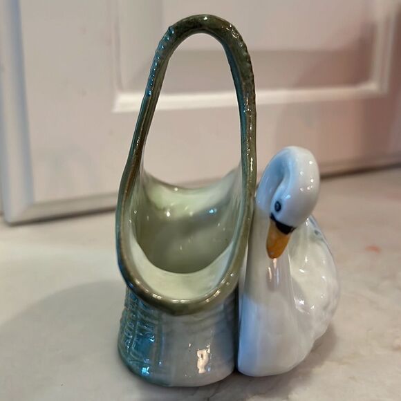 Beautiful Antique German Swan w/ Basket - Picture 4 of 5